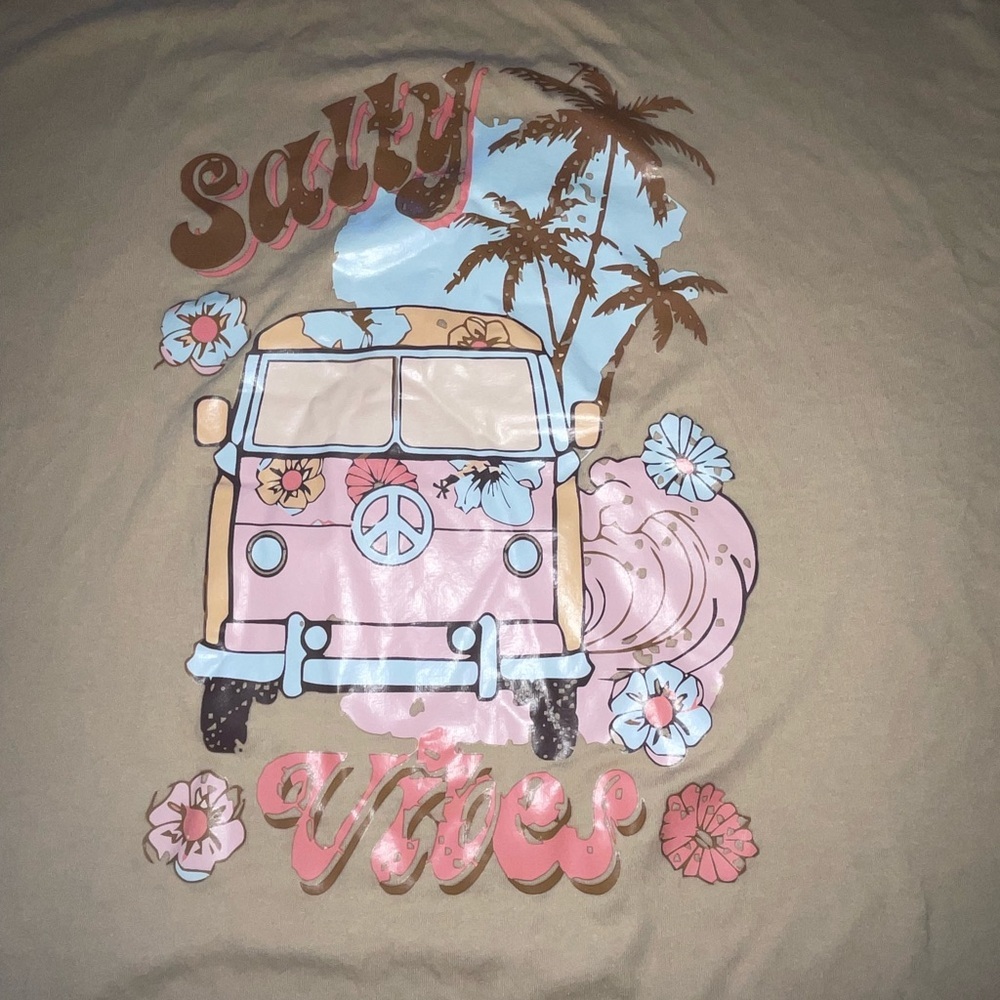 Salty Vibes XL tshirt nwot​